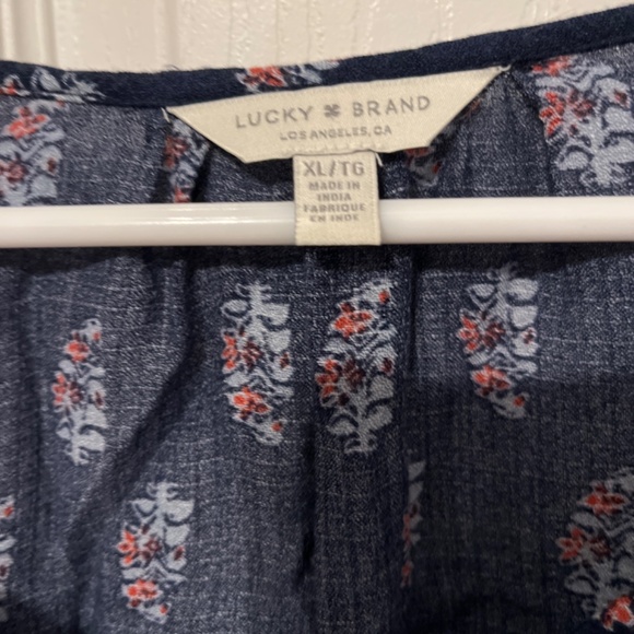 Shirt - Picture 2 of 3